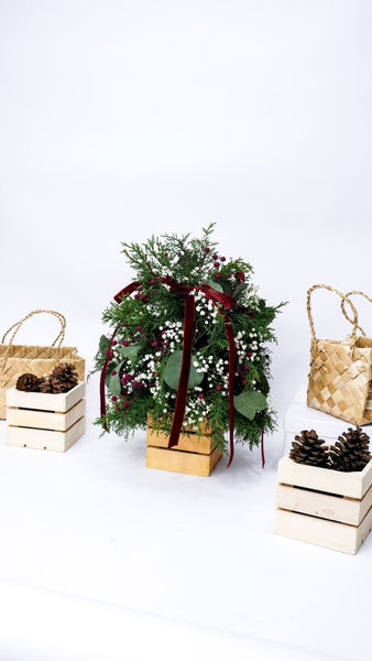 MINI CHRISTMAS TREE ( TWO VERSION)